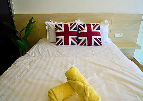 Postel nebo postele na pokoji v ubytování Cozy Duplex, Quiet Stay with MRT View #SP1