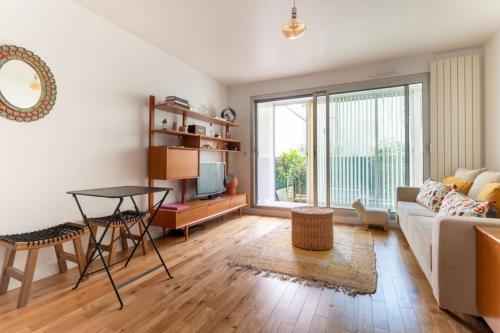 Urban & Stylish Apartment w GardenNation