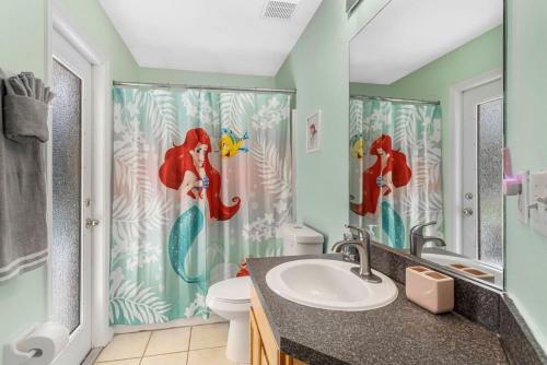 Stunning Newly Renovated Pool Home close to Disney photo 4