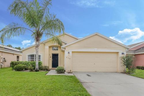 Stunning Newly Renovated Pool Home close to Disney photo 8