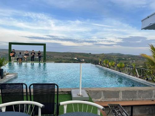 Kolam renang di atau dekat dengan Hotel Stylish Binh Long