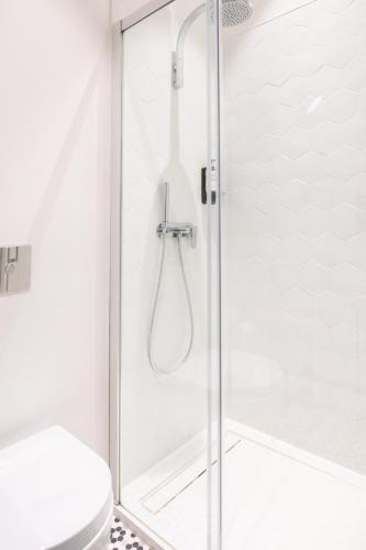 Ванная комната в The Lift Apartments by RIDAN Hotels