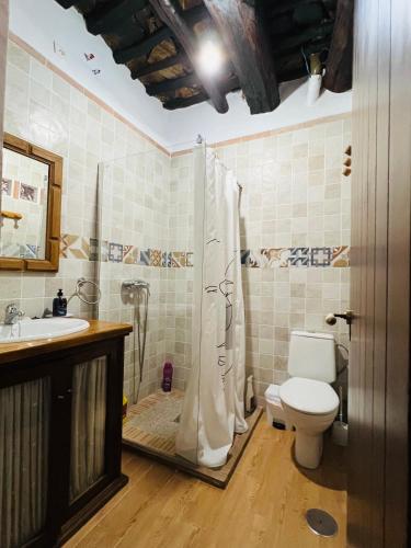 Bilik mandi di Apartamento los tinaos