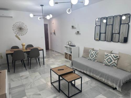 Welcome home Málaga, 5 personas y 2 baños, Centro