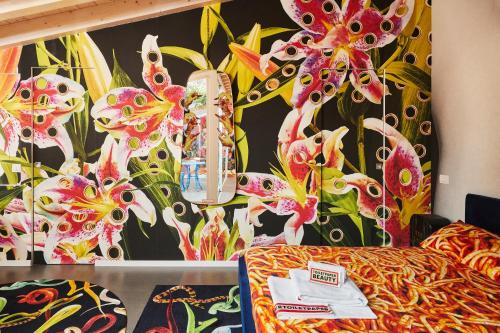 Toiletpaper Living photo 51