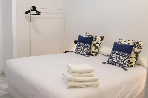 Cama o camas de una habitación en Resolana Suites
