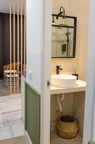 Imagen de la galería de Resolana Suites, en Sevilla