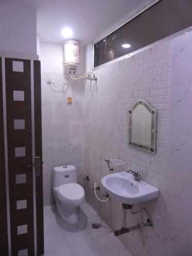Koupelna v ubytování Hotel Gwal Palace Agra