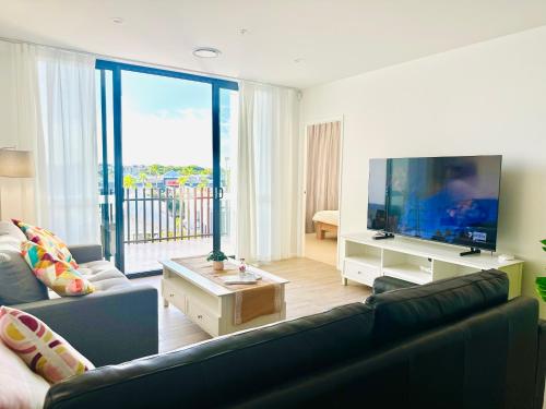 Μια τηλεόραση ή/και κέντρο ψυχαγωγίας στο The Residences at The Peninsula