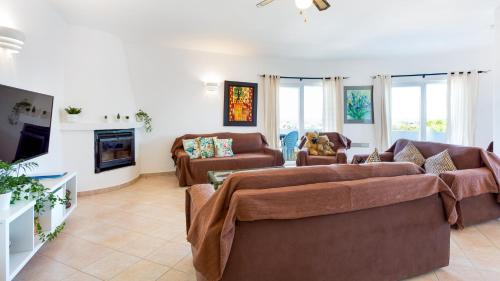 Ursinho by Algarve Villa Holidays