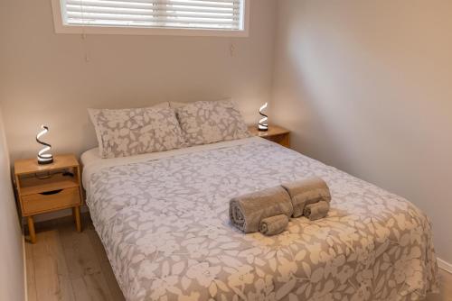 Легло или легла в стая в Back Garden Flat with Free On Street Parking and Fiber WIFI - 15 mins to Ferry, Stadium, CBD