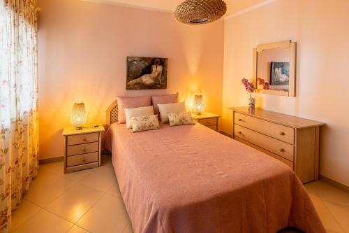 Beachfront 1 BDR Apartment With Pool by LovelyStay