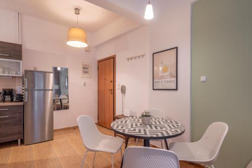 Jardin Maison: Amazing 2Br Apt in Koukaki