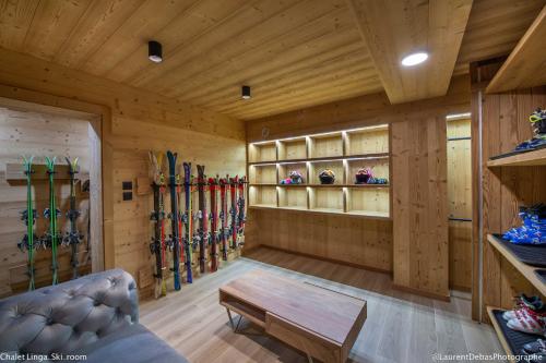 Photo de la galerie de l'établissement Chalet Mitoyen Neuf 10 pers face au Linga, à Châtel