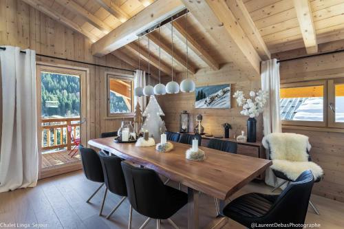 Photo de la galerie de l'établissement Chalet Mitoyen Neuf 10 pers face au Linga, à Châtel