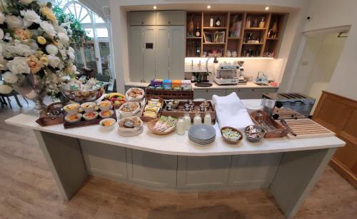 Makanan di atau berdekatan the country house