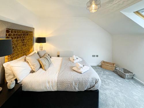 Foto St Johns 3BR Penthouse By Furnished Accommodation - York City Centre - Next To York Minster - Free Parking 2