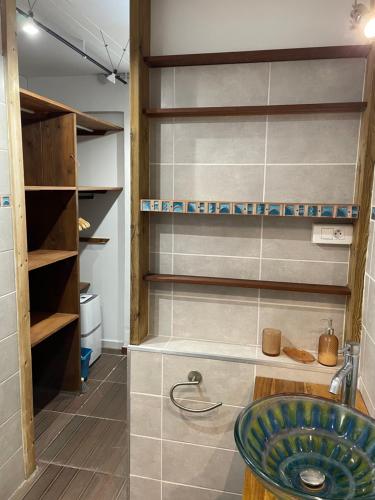 Koupelna v ubytování Sur La Mer - Appartement Deux chambres à Schoelcher