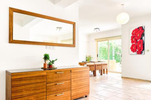 Φωτογραφία από το άλμπουμ του Villa Anassa Privat Pool Near Beach στη Χλώρακα