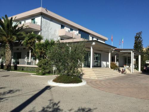 Gallery image of Hotel Parco degli Ulivi in Scerne