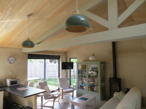 La Belle Insulaire, Vertbois plage, forêt, vélos, wifi