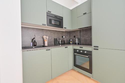 Lovely & Exclusive Parisian Flat