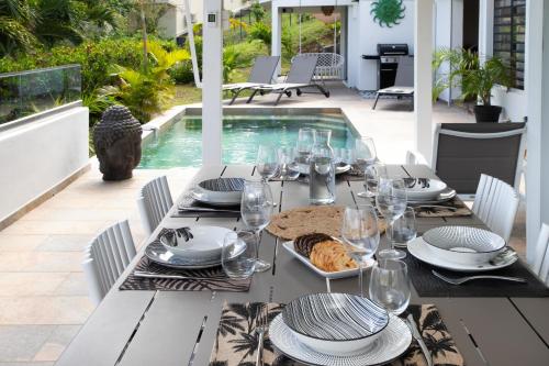 Πισίνα στο ή κοντά στο Villa Happy Salt, vue mer, piscine, jacuzzi