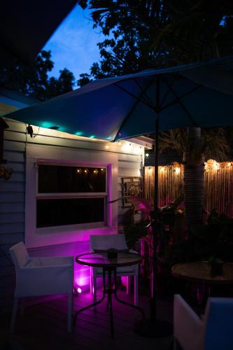Αίθριο ή υπαίθριος χώρος στο Andrews Inn & Garden Cottages