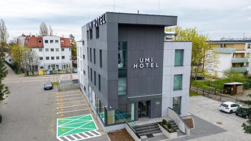 ホテルが所在する建物