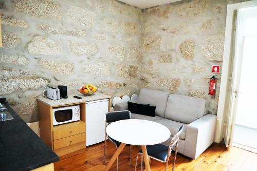 ZD Moreira Flats E By PortoProperties4You