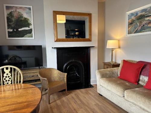 Noble Nooks - Victorian Hideaway at Brighton Station photo 11