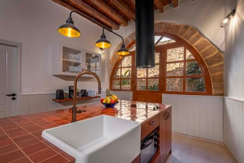 Gallery image of Casa Della vita Suite ,Old Town Rhodes in Rhodes Town