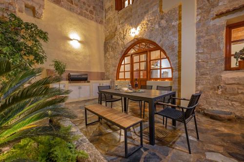 Casa Della vita Suite ,Old Town Rhodes