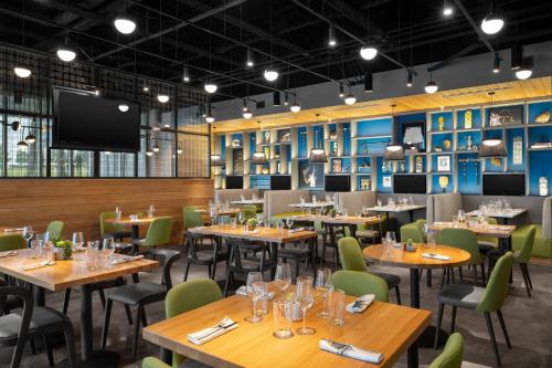 Aloft by Marriott Orlando Lake Nona photo 28
