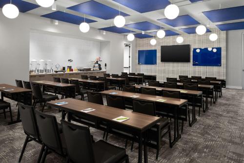 Aloft by Marriott Orlando Lake Nona photo 46