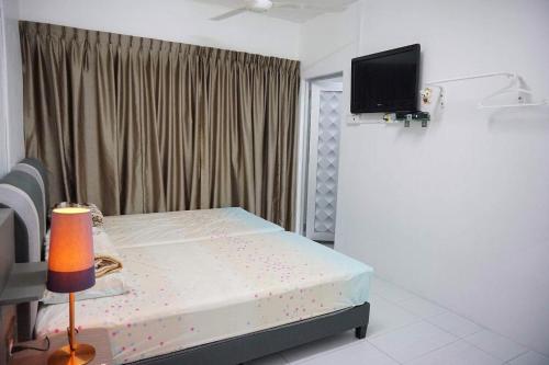 Televisyen dan/atau pusat hiburan di Just Stay, Simpang Renggam
