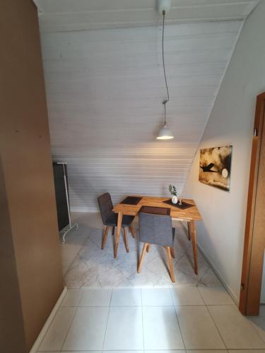 Fotografie z fotogalerie ubytování Zentrale Dachwohnung in SHA v destinaci Schwäbisch Hall