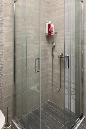 Luxury Elegance in City Center