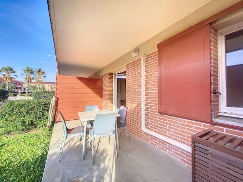 3314-T2 dans une résidence avec piscine