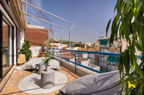 Penthouse with Magical Acropolis view from Balcony