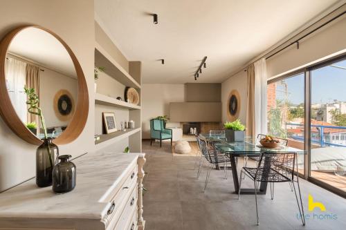 Penthouse with Magical Acropolis view from Balcony