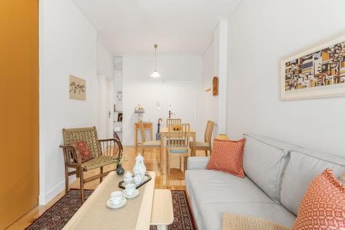 Chill Out In Retropolitan Hideaway at Alsos Park