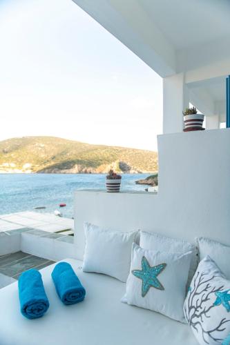 Archipelago Sifnos - Seaside Accommodation