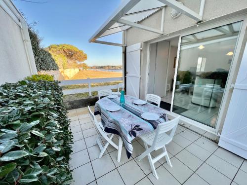 AU PETIT PÊCHEUR - Apt T2 bis avec vue courant