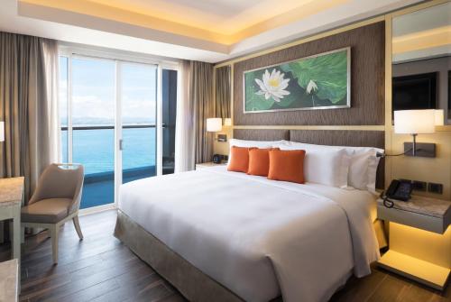 Cama o camas de una habitación en Dusit Thani Mactan Cebu Resort