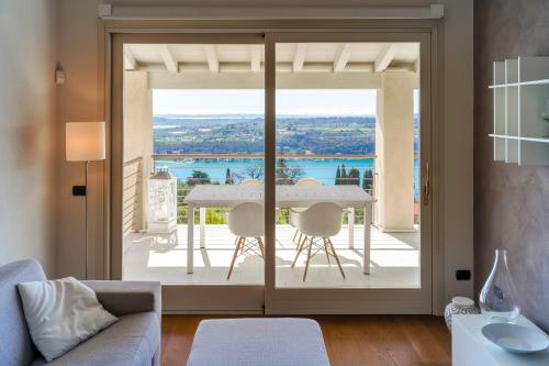 Afbeelding uit fotogalerij van WOW - amazing lake view! in Salò