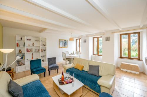 La Maison des Vacances - Maison avec grand jardin