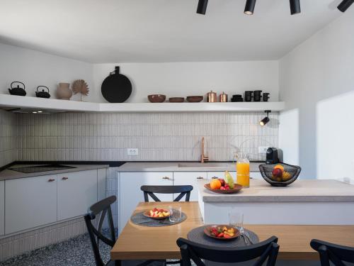 Kuchyň nebo kuchyňský kout v ubytování Icos village house