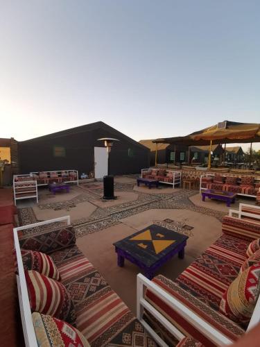 Imagen de la galería de Desert Camp in Zagora - Camel ride - Easy & Affordable Stays, en Zagora