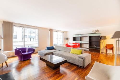 GuestReady - Charmant Appt avec Tour Eiffel Vues